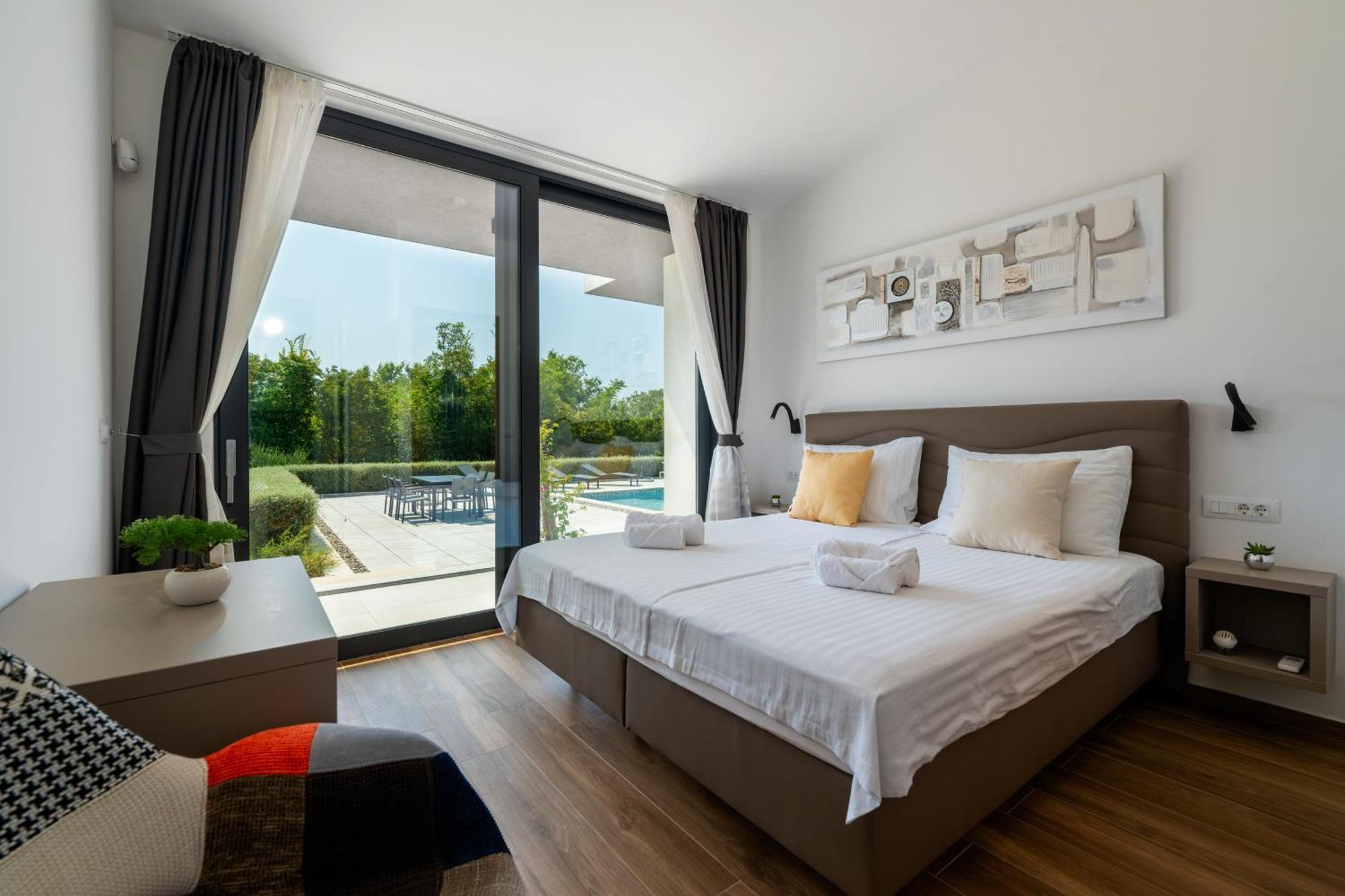 Martincic Residence - 5 Stars Luxury With Pool Heating On 4000M2 Rakalj Esterno foto