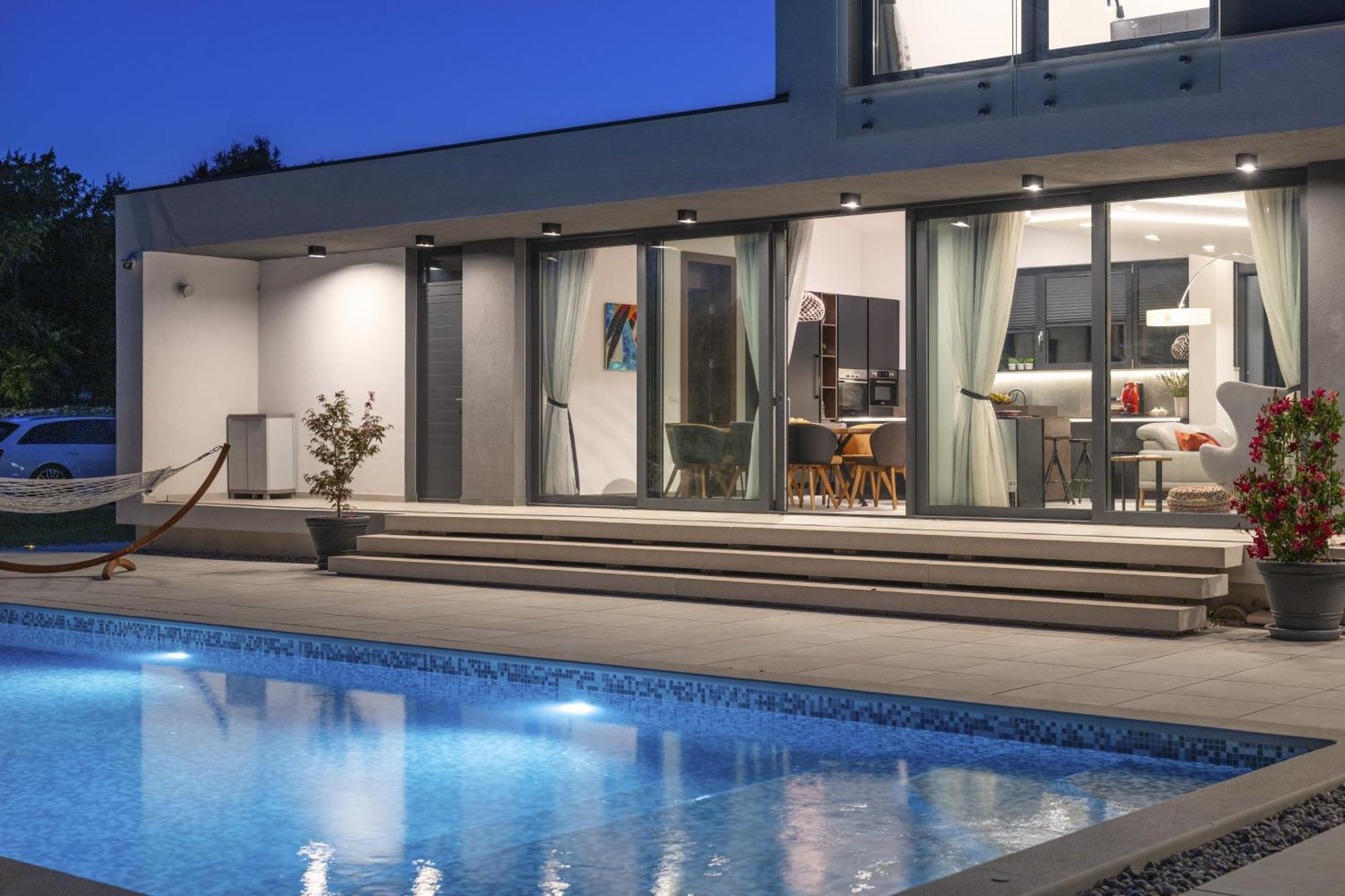 Martincic Residence - 5 Stars Luxury With Pool Heating On 4000M2 Rakalj Esterno foto